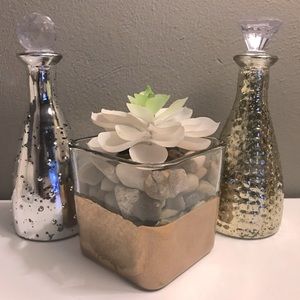 (2) Gold & Silver-tone Bottles 🌸